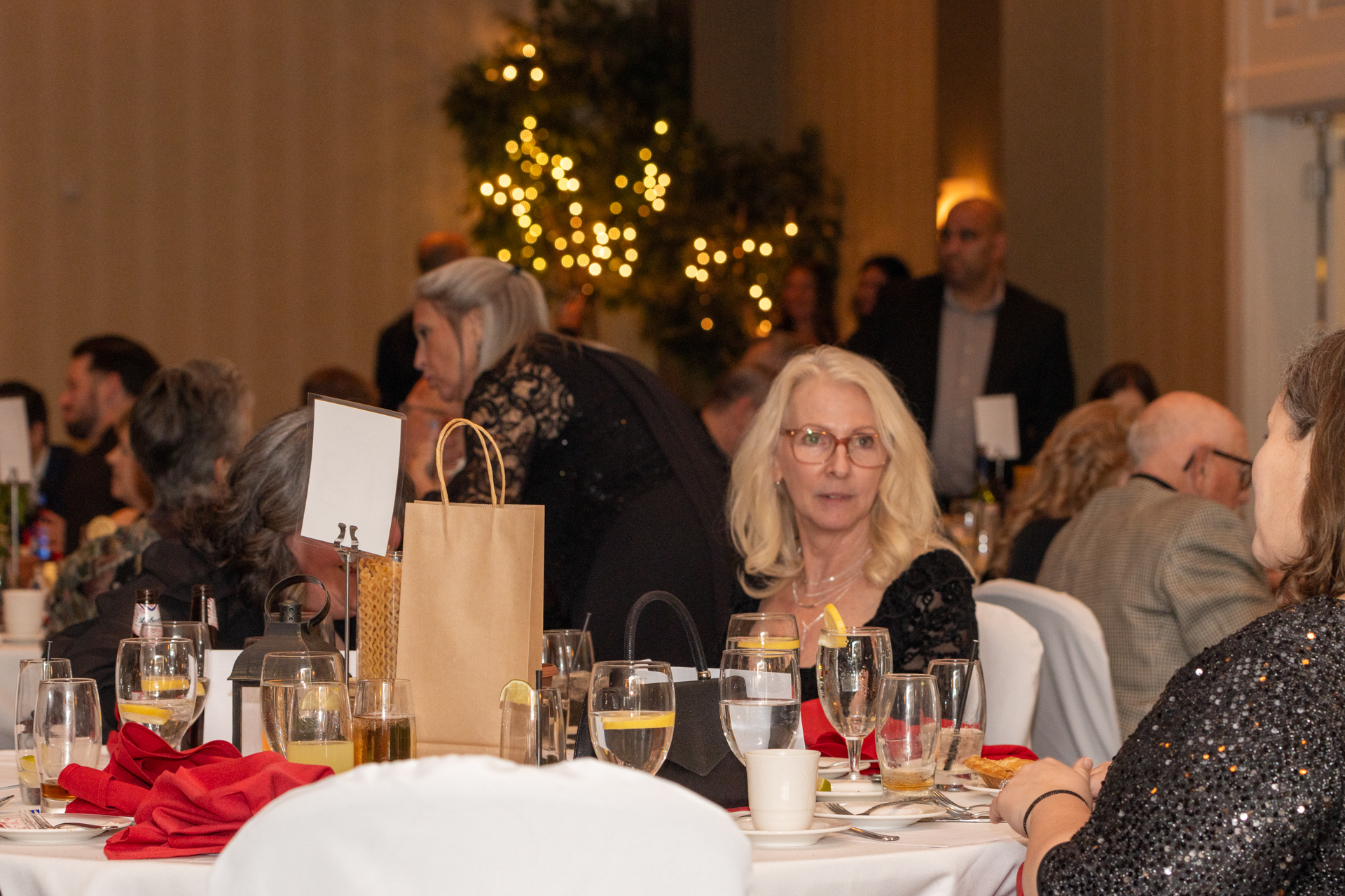 November Splendor 2025-114